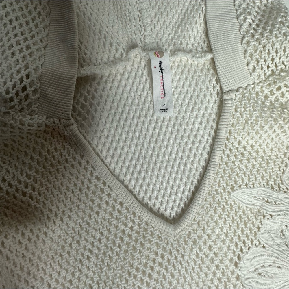 NWOT Anthropologie Daily Practice White Embroidered Mesh Hooded Pullover m - Picture 12 of 12